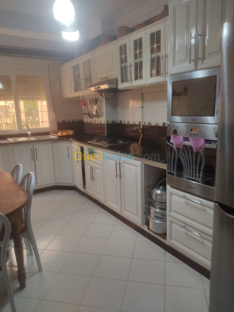 Location Appartement F4 Alger Birkhadem