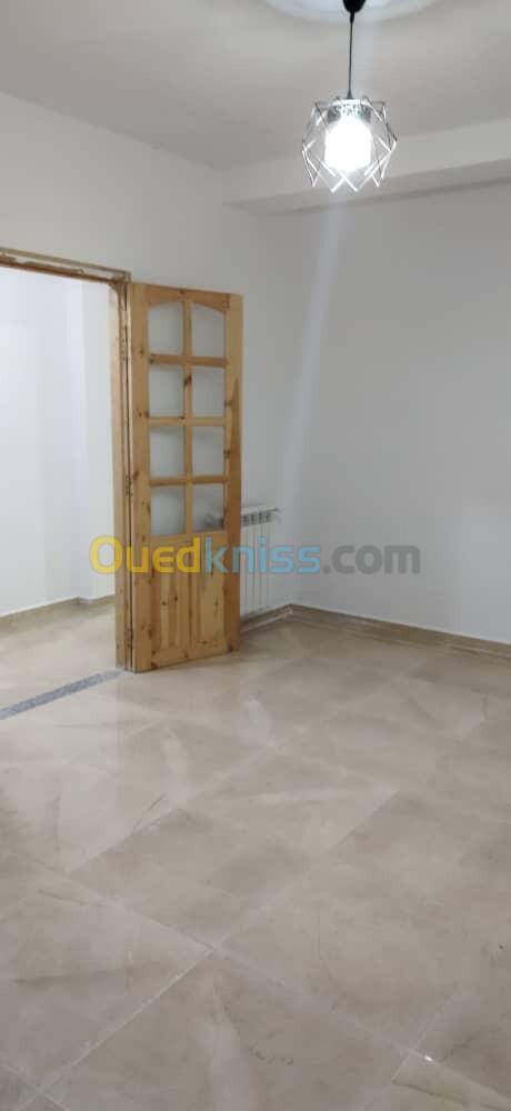 Location Appartement F2 Alger Bouzareah