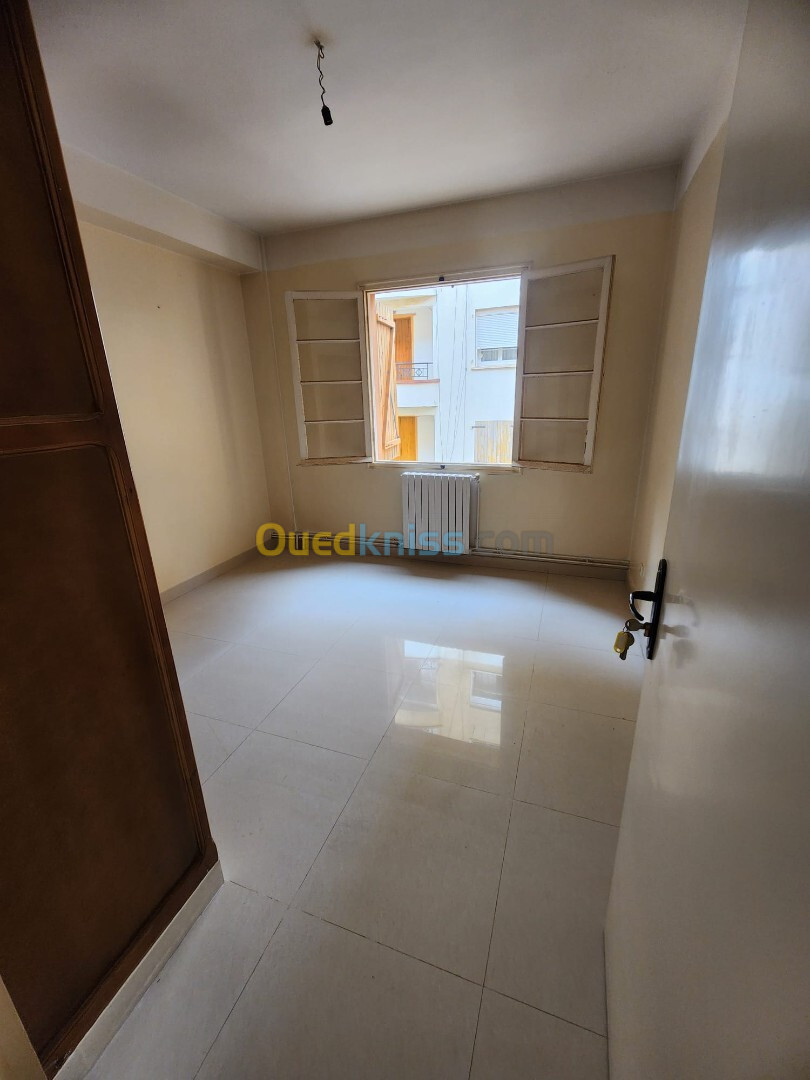 Location Appartement F5 Alger Said hamdine