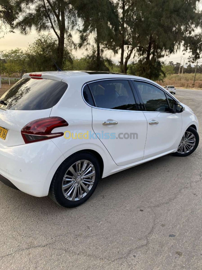 Peugeot 208 2018 Allure Facelift