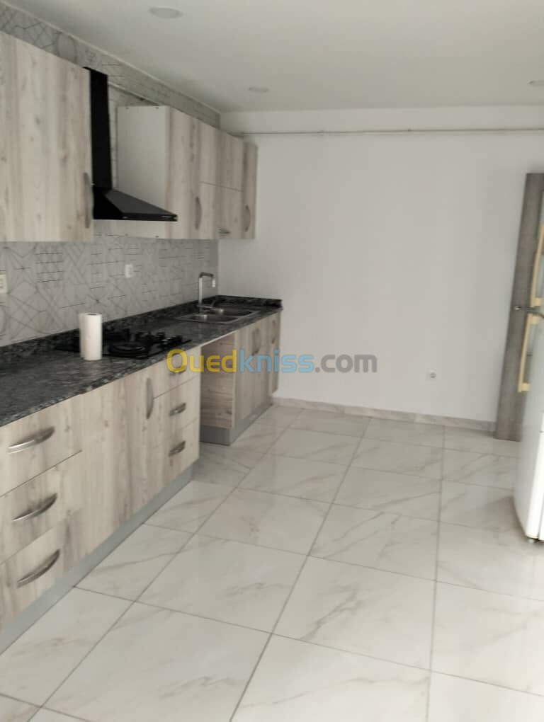 Location Appartement F5 Alger Cheraga