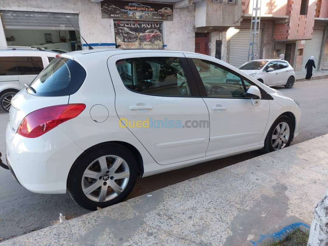 Peugeot 308 2011 Allure