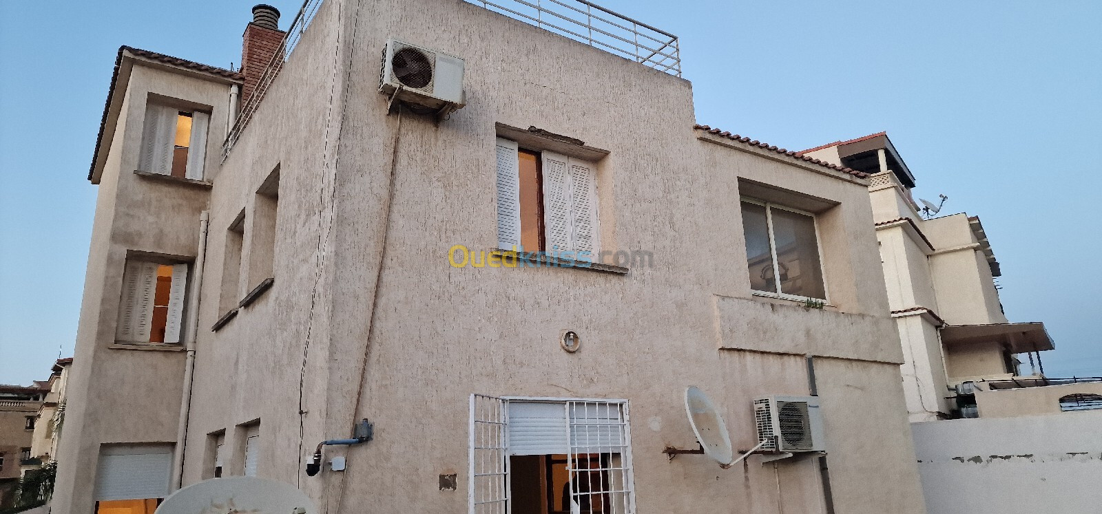 Location Niveau De Villa F4 Alger Draria