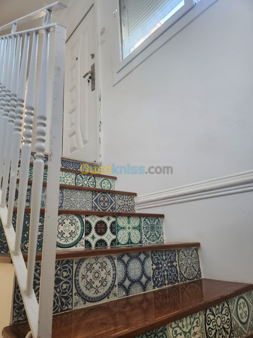 Vente Duplex F6 Alger Bouzareah