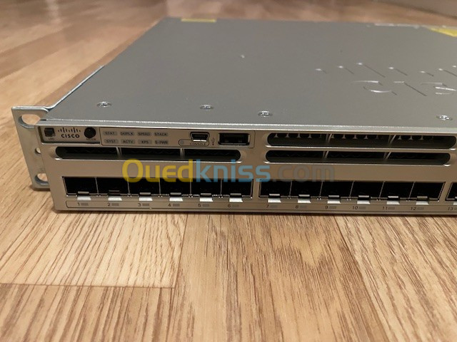 Cisco WS-C3850-24XS-S (24 ports 10G SFP+)