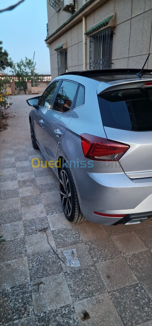 Seat Ibiza 2018 HIGH