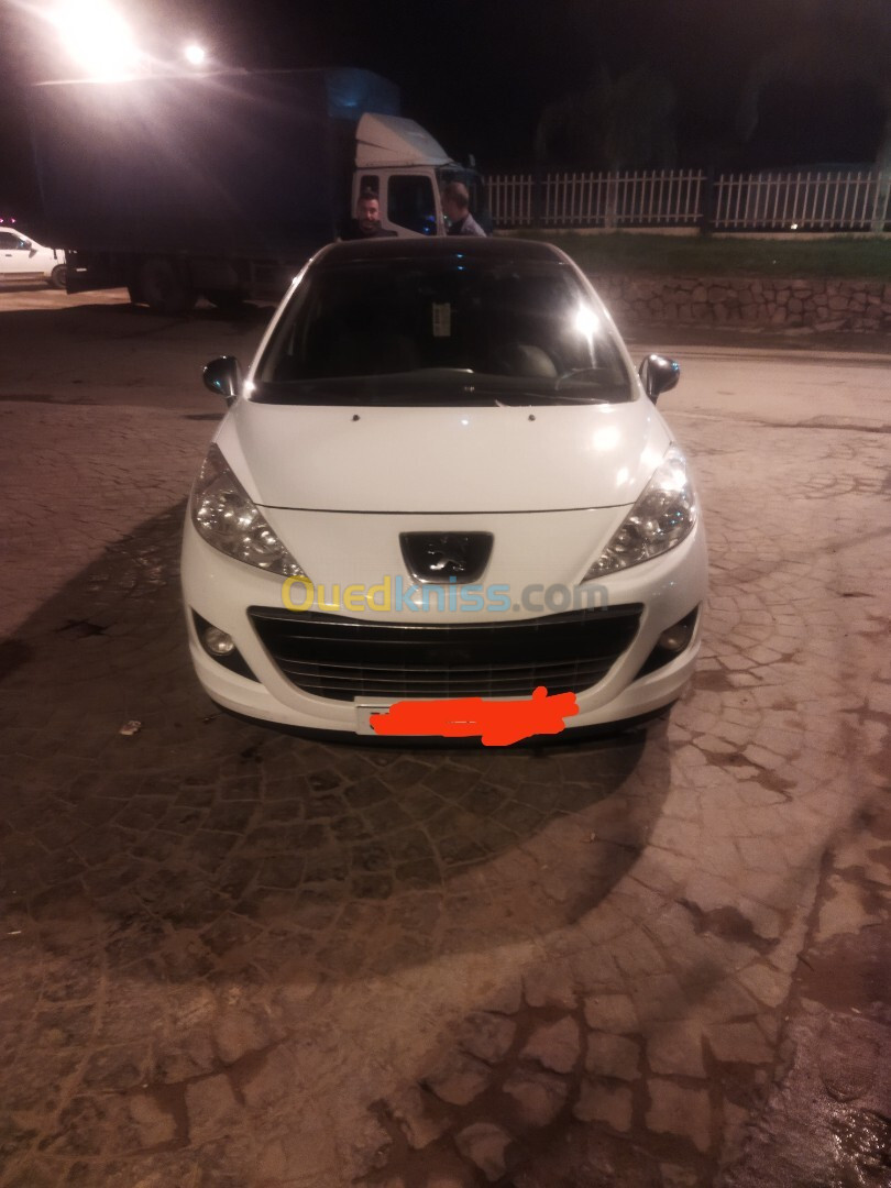 Peugeot 207 2012 Allur