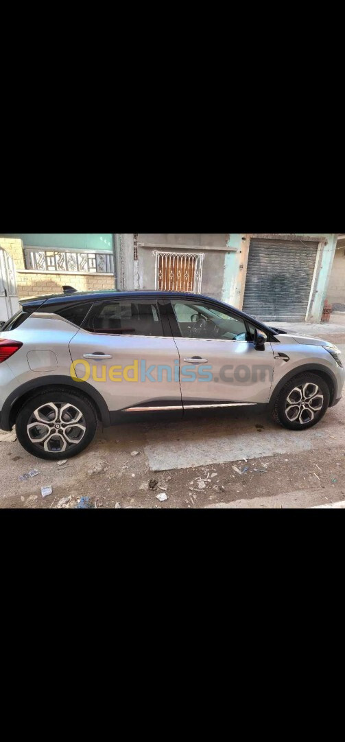 Renault Captur 2023 