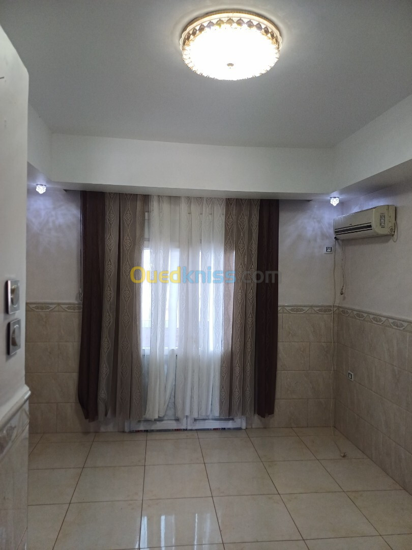 Vente Appartement F4 Alger Chevalley