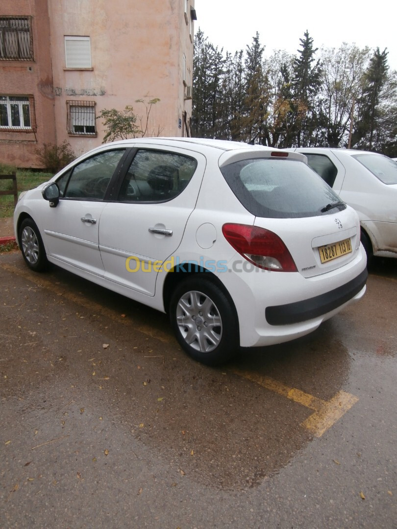 Peugeot 207 plus 2013 