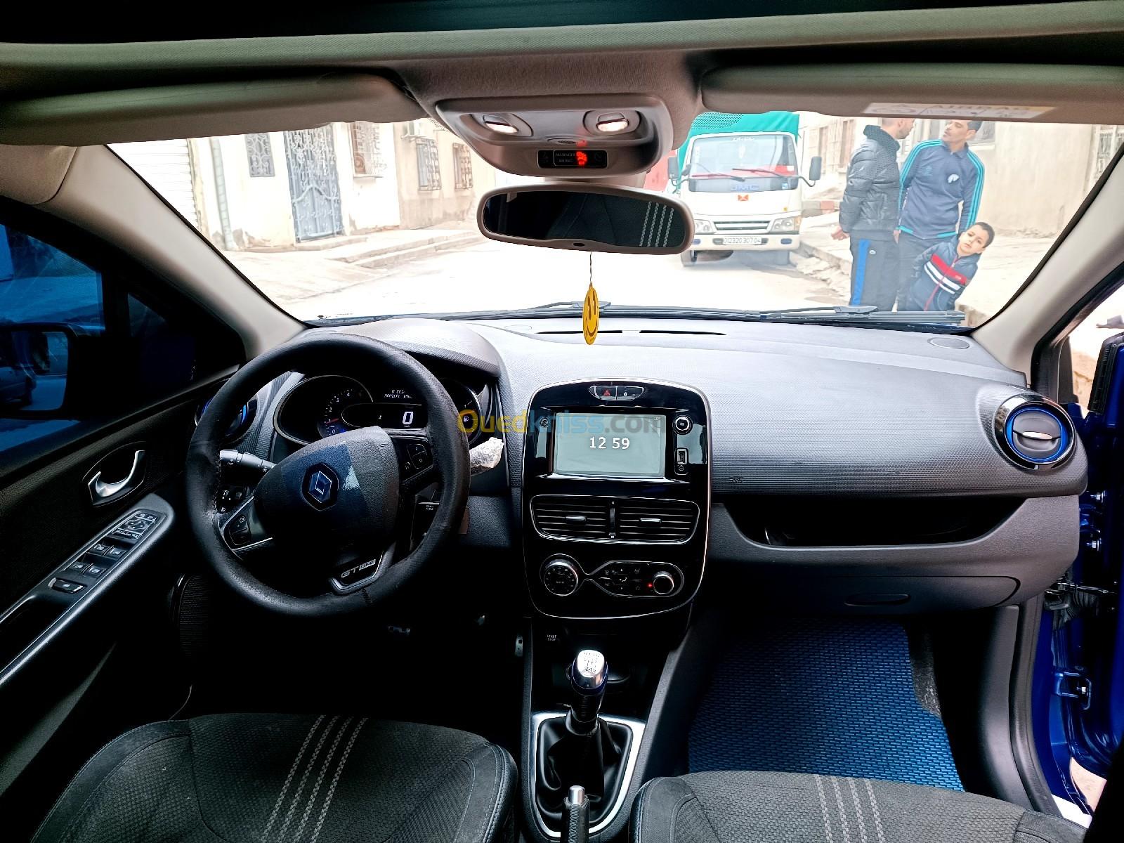 Renault Clio 4 gt line 110 ch 2019 - Oum El Bouaghi Algeria