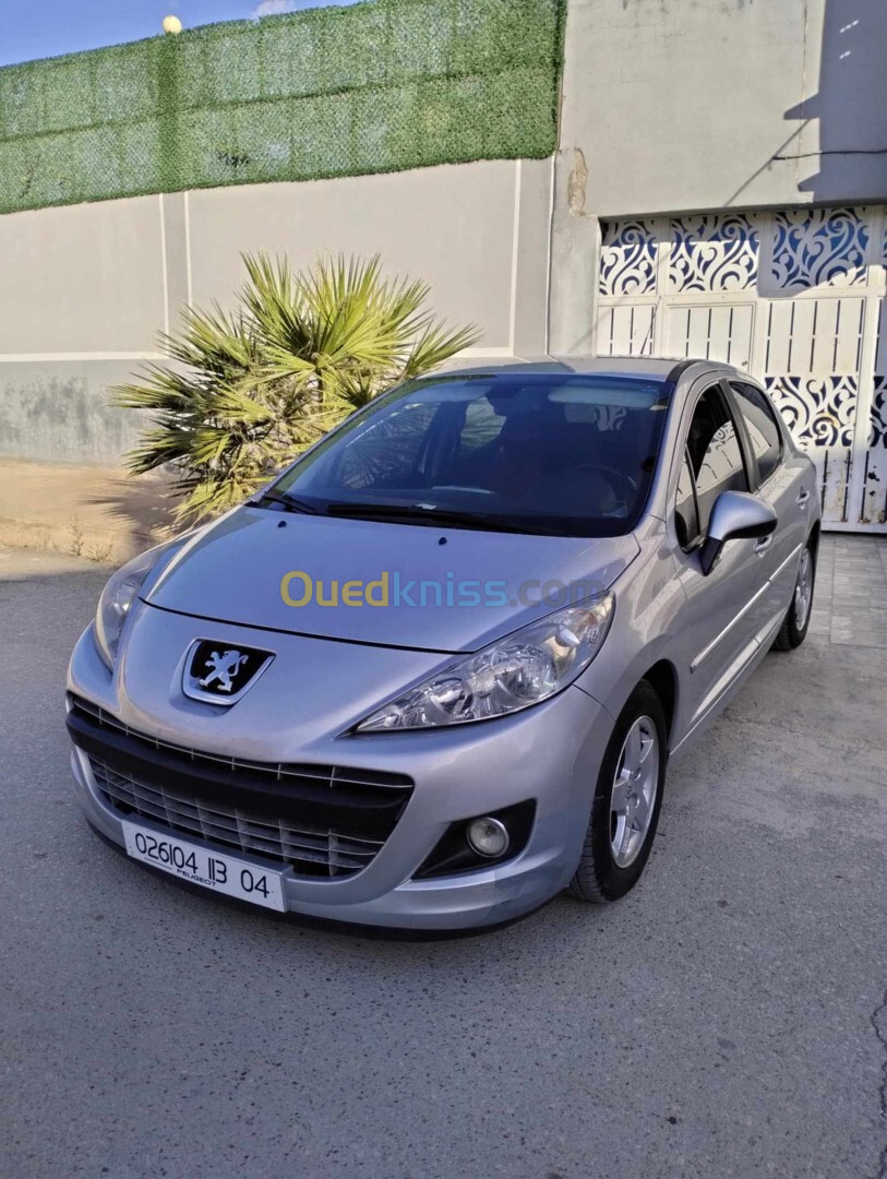 Peugeot 207 2013 