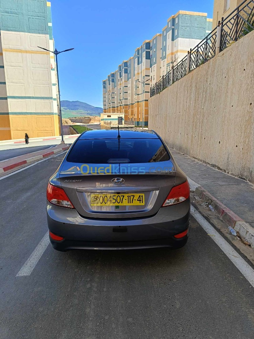 Hyundai Accent RB  4 portes 2017 Préstige