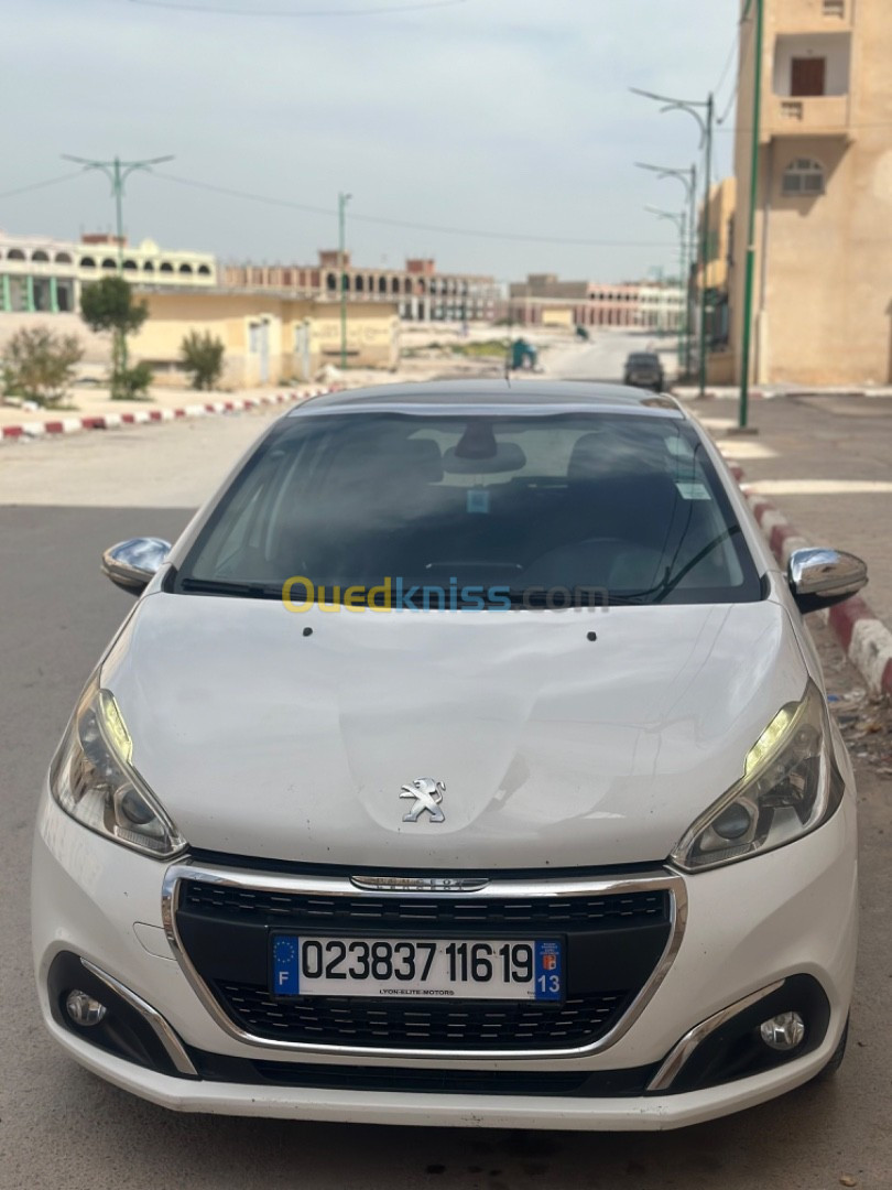 Peugeot 208 2016 Allure Facelift