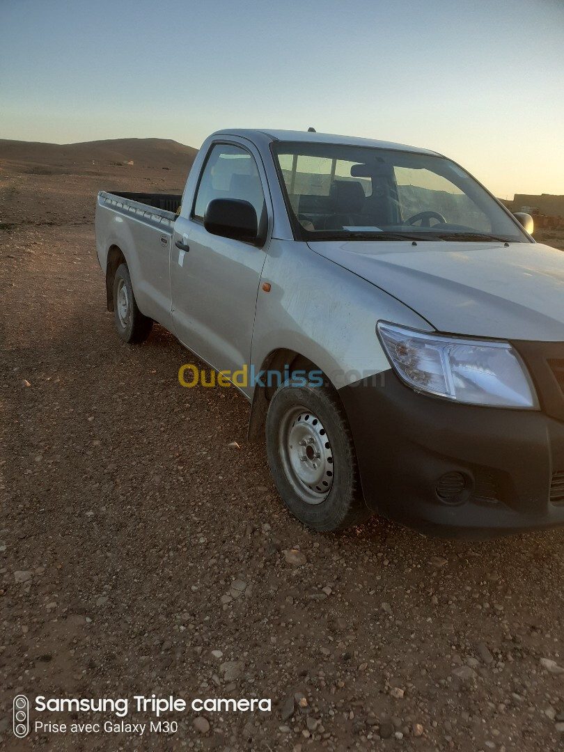 Toyota Hilux 2012 Hilux