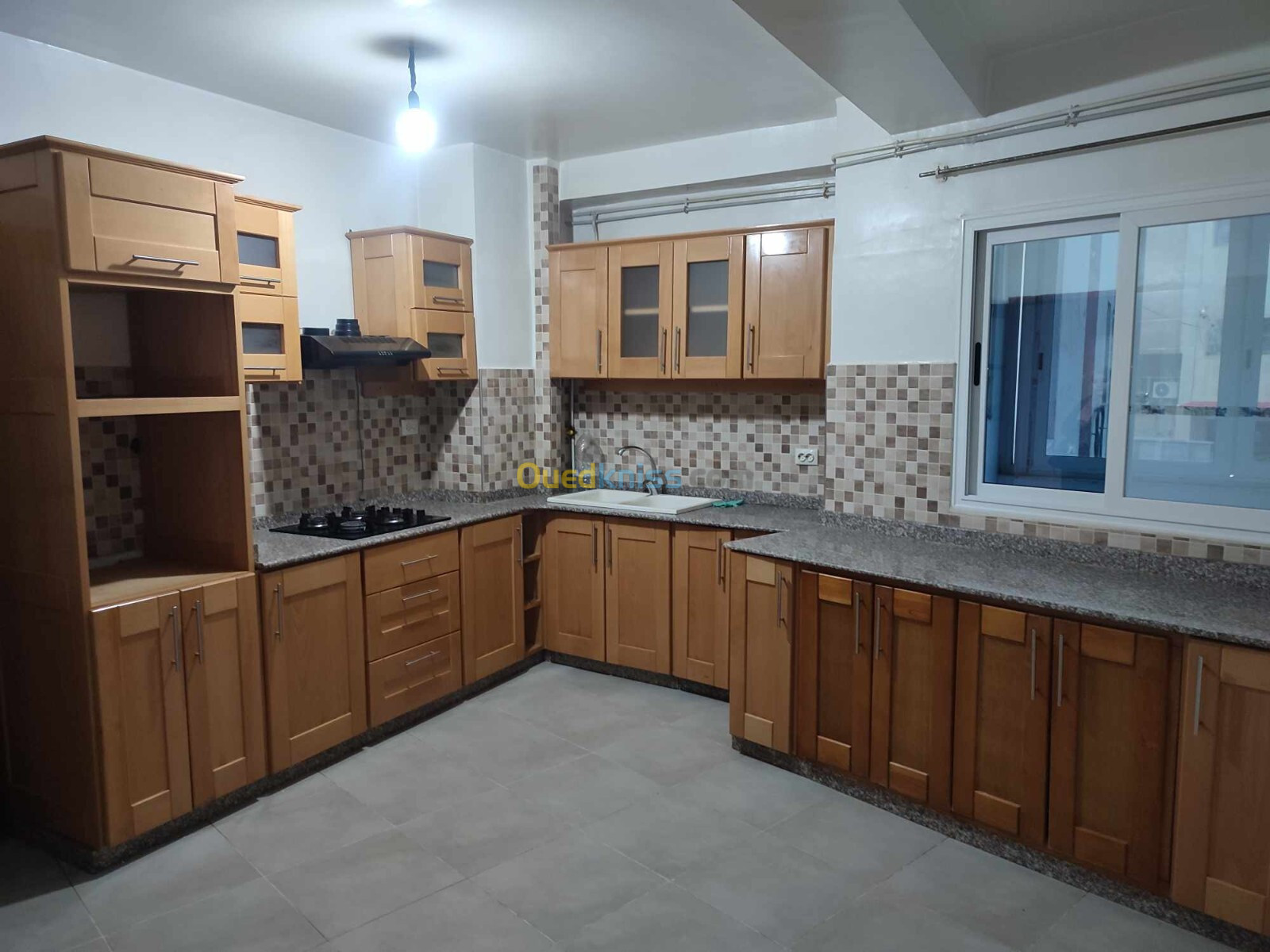 Location Appartement F5 Alger Ain naadja