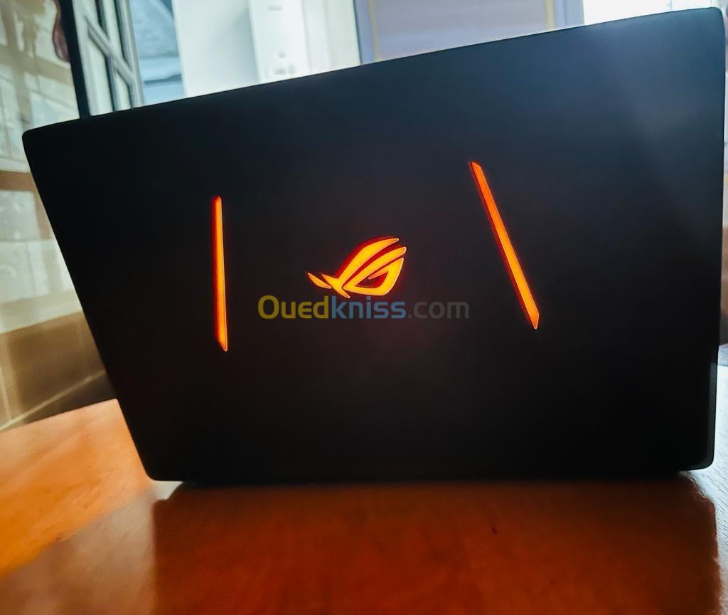 Asus Rog GL553 i7-7700HQ / 12 GB Ram / GTX 1050 (4Gb)