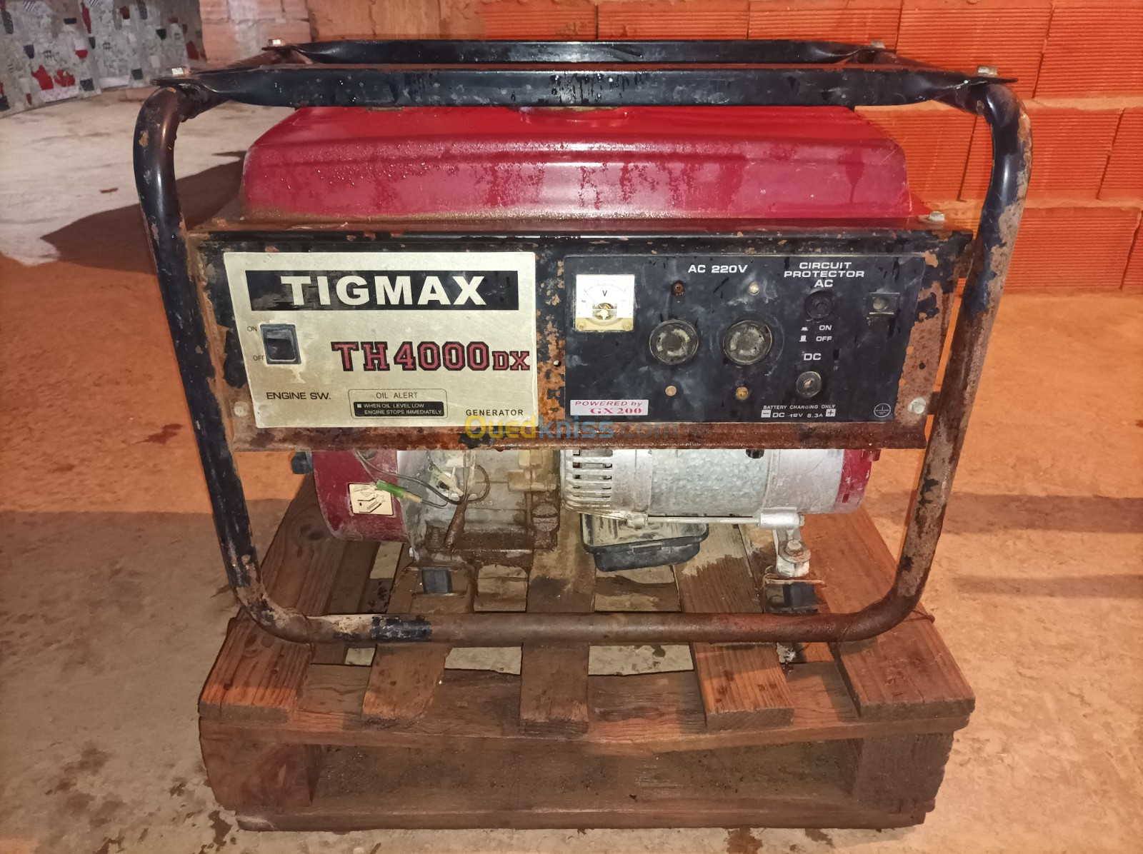 Groupe Electrique Engine TIGMAX TH4000DX محرك كهرباء مستعمل