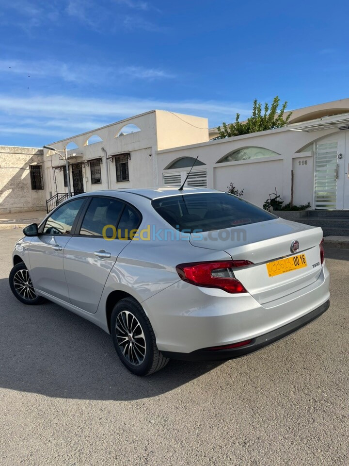 Fiat Tipo 2024 City +