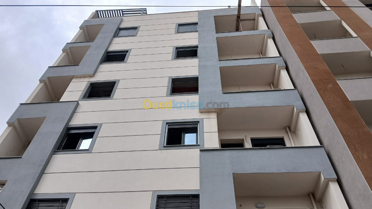 Vente Appartement F3 Alger Bordj el kiffan