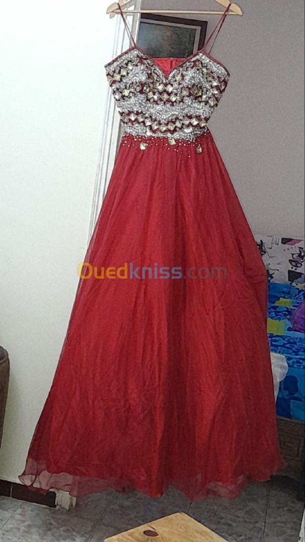 Robe de soirée rouge à vendre 