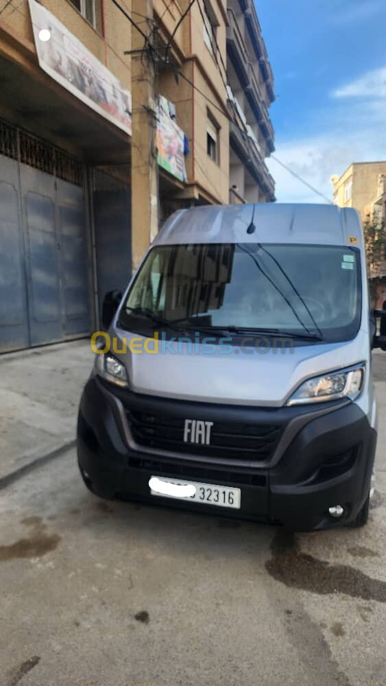 Fiat Ducato L2H3 3 panneau 2023