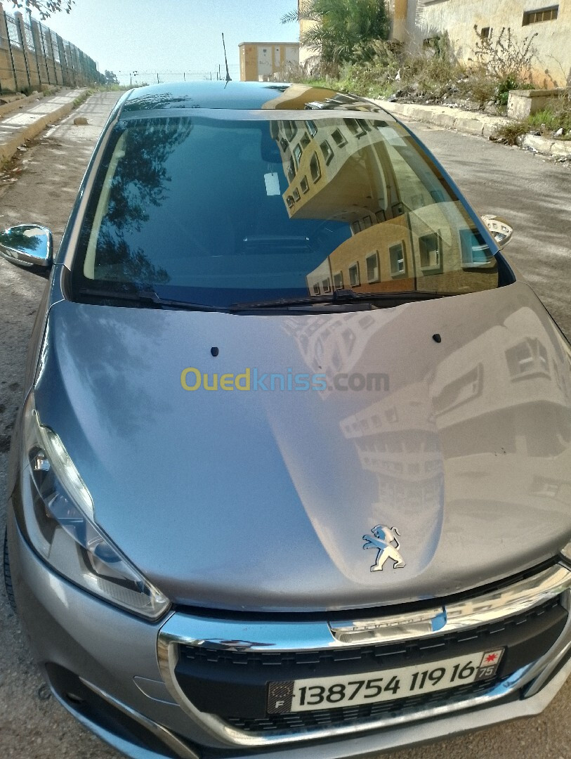 Peugeot 208 2019 Allure Facelift