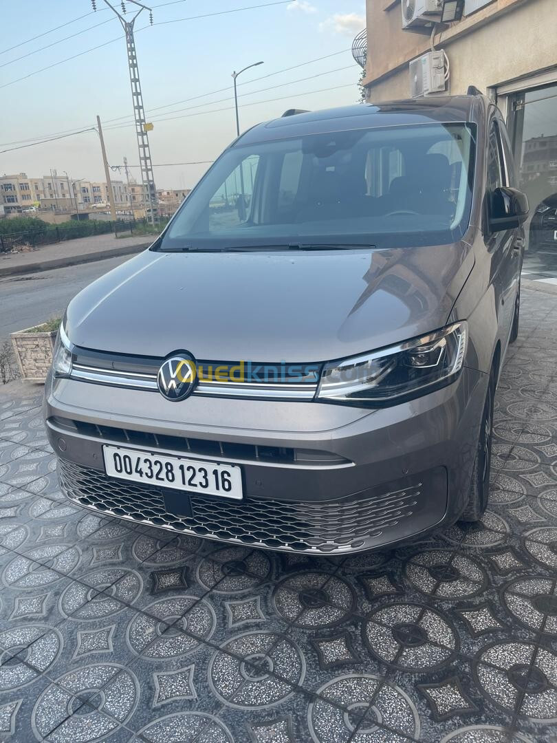 Volkswagen Caddy 2023 Full option