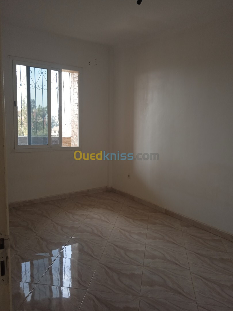 Location Appartement F3 Alger Draria