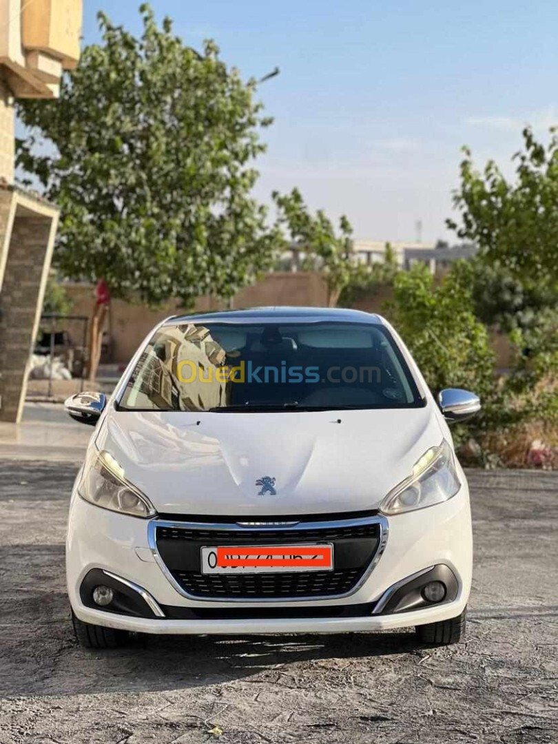 Peugeot 208 2016 