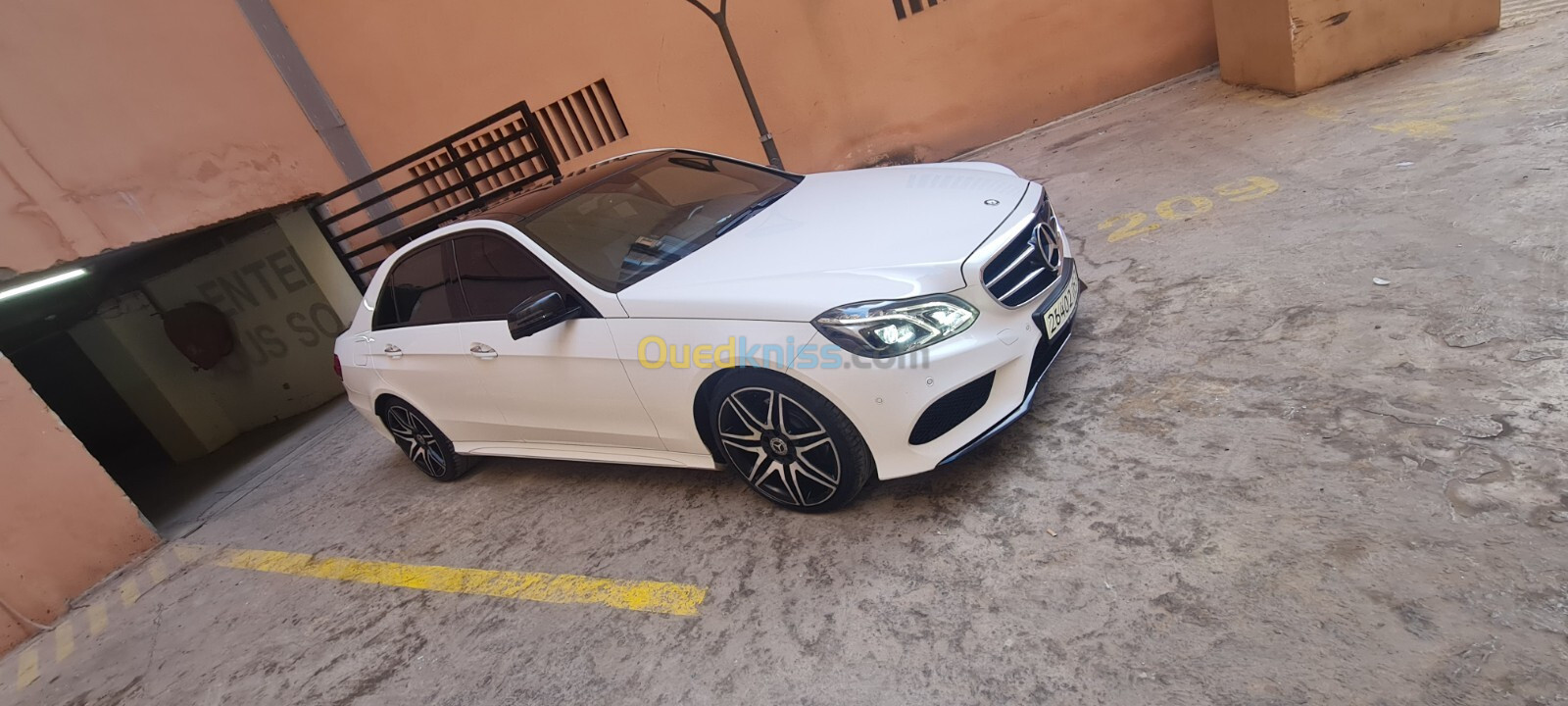 Mercedes E 250 2015 