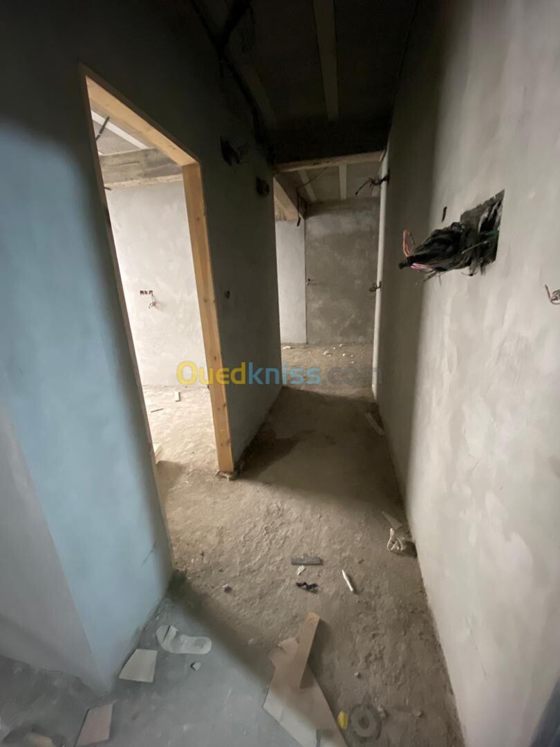 Vente Appartement F4 Alger Bordj el kiffan