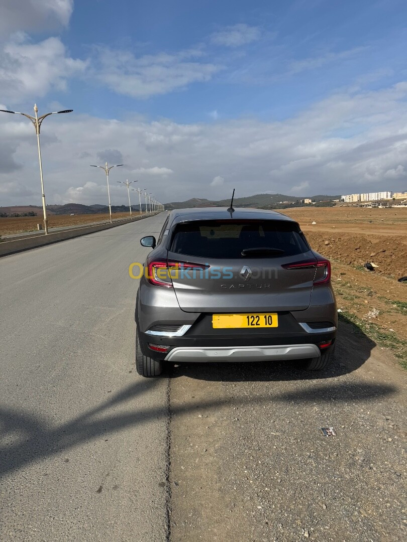 Renault Captur 2022 Intense +