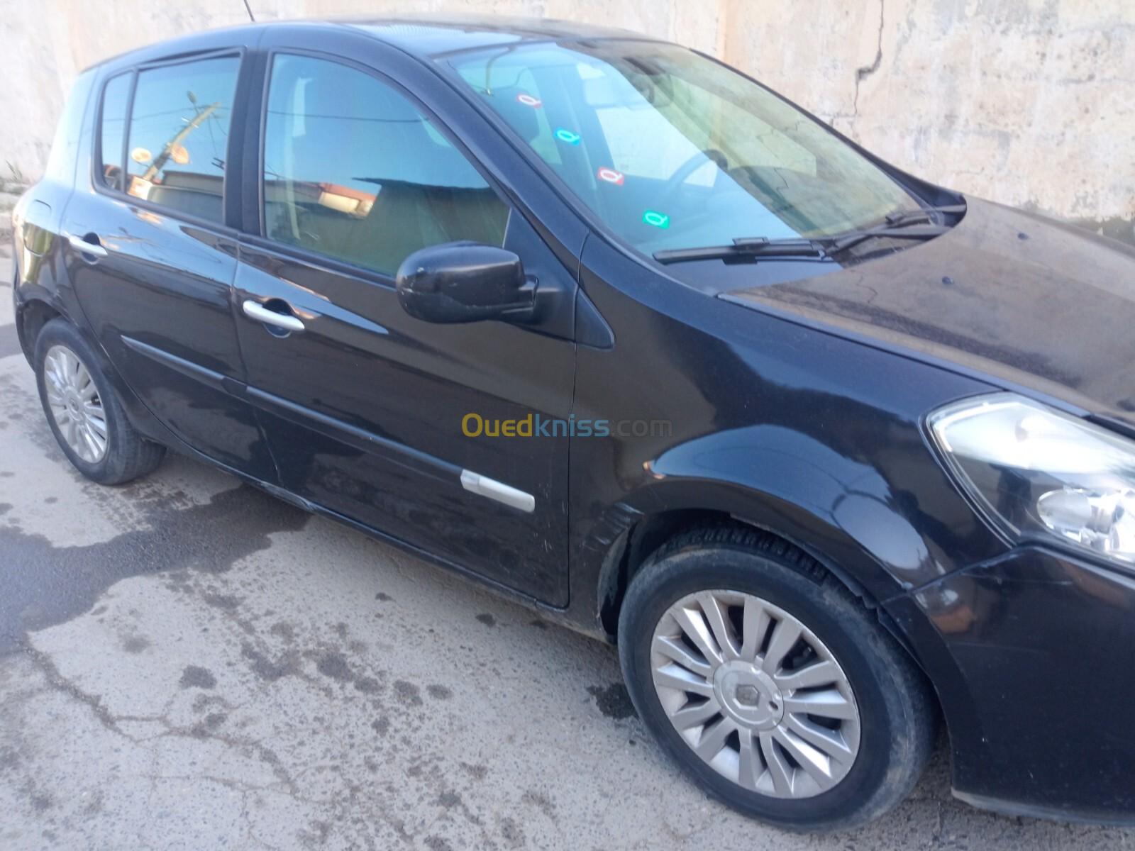 Renault Clio 3 2010 Tout options