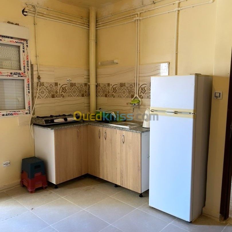 Location vacances Appartement F3 Mostaganem Mezghrane