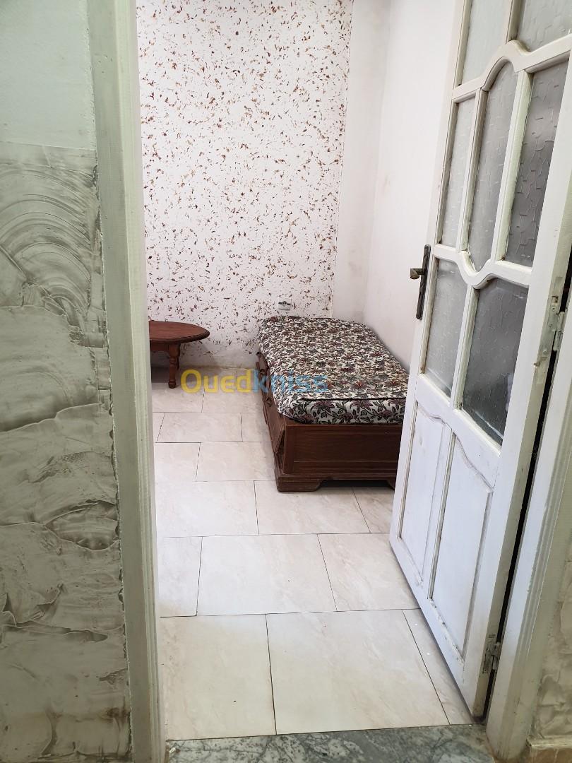 Vente Niveau De Villa F2 Alger Bordj el kiffan