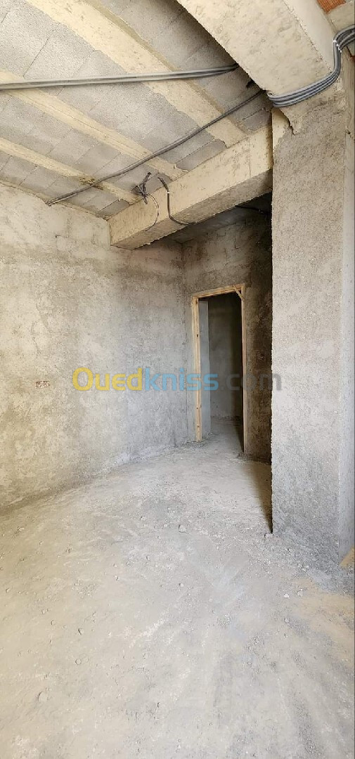 Vente Appartement F2 Alger Bordj el kiffan