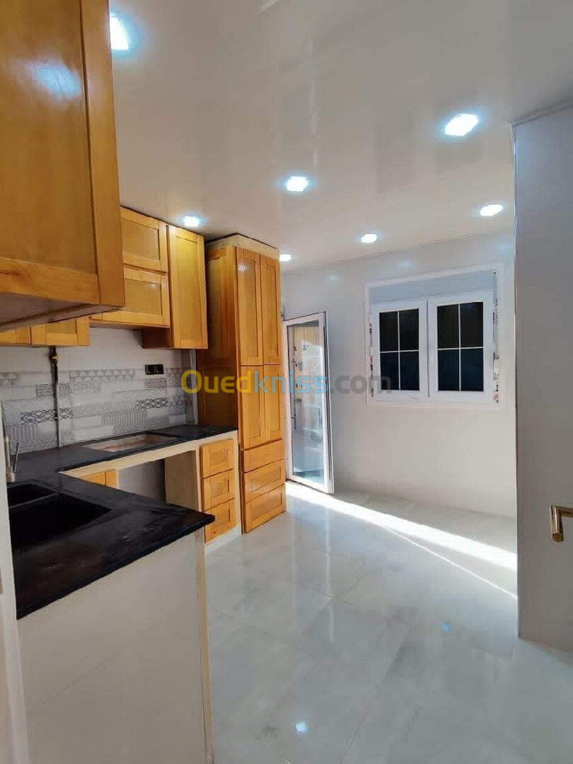 Vente Appartement F3 Alger Bordj el bahri