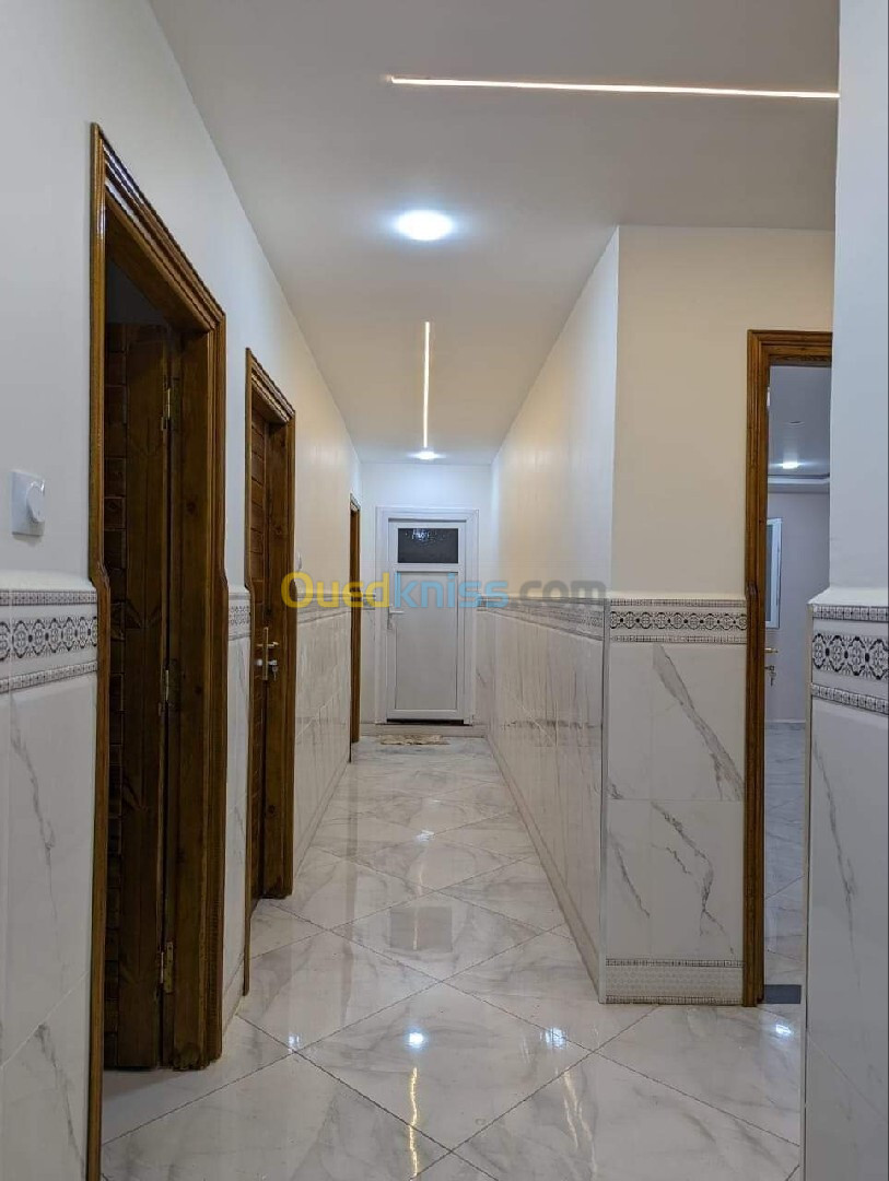 Vente Appartement F2 Alger Bordj el kiffan