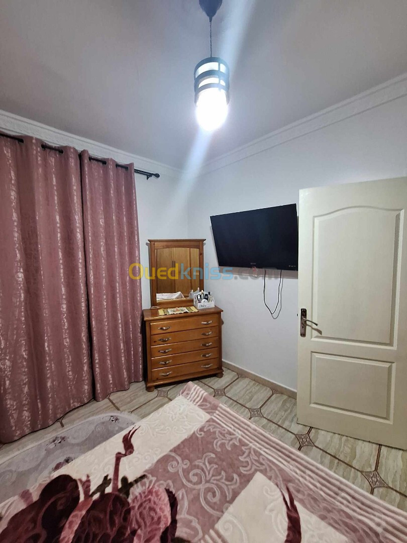 Location vacances Appartement F3 Tiaret Tiaret