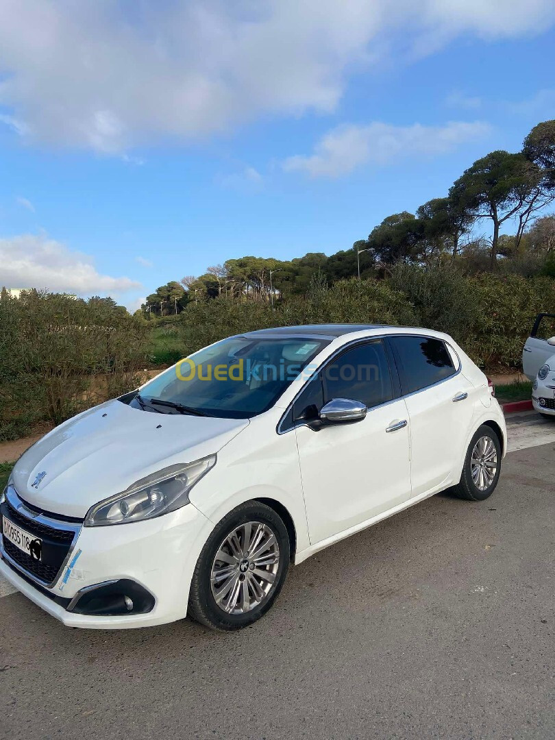 Peugeot 208 2018 Access Facelift