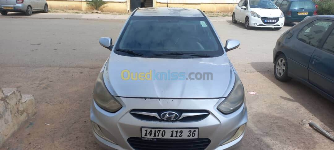 Hyundai Accent RB  5 portes 2012 