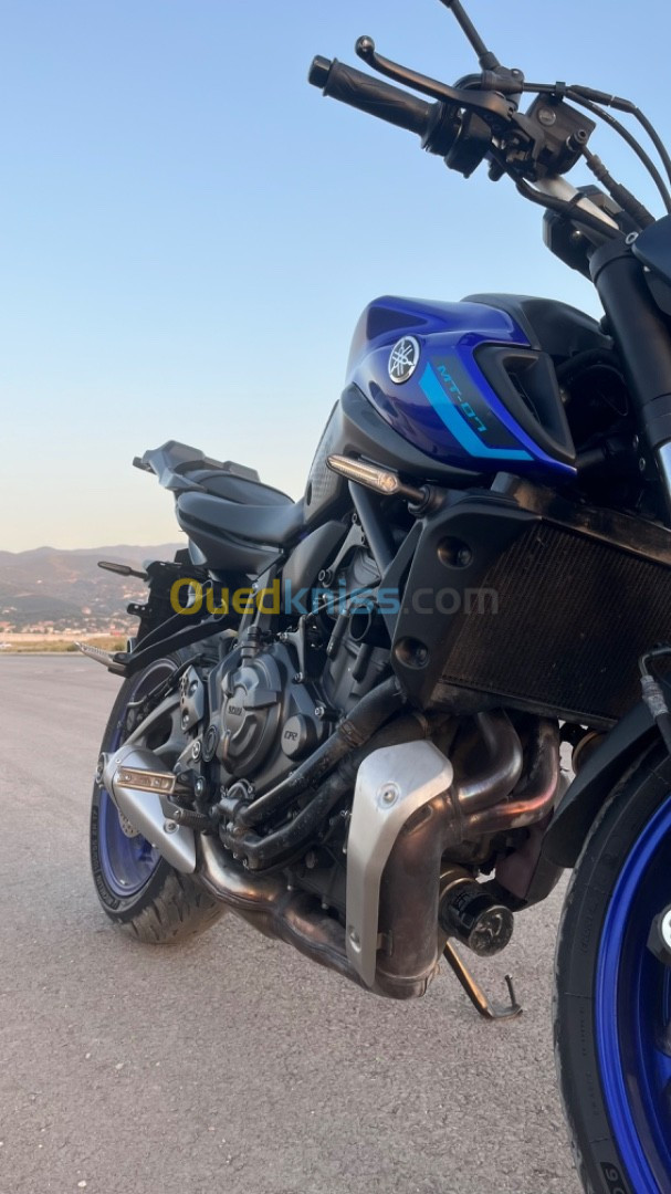 Yamaha MT-07 2022