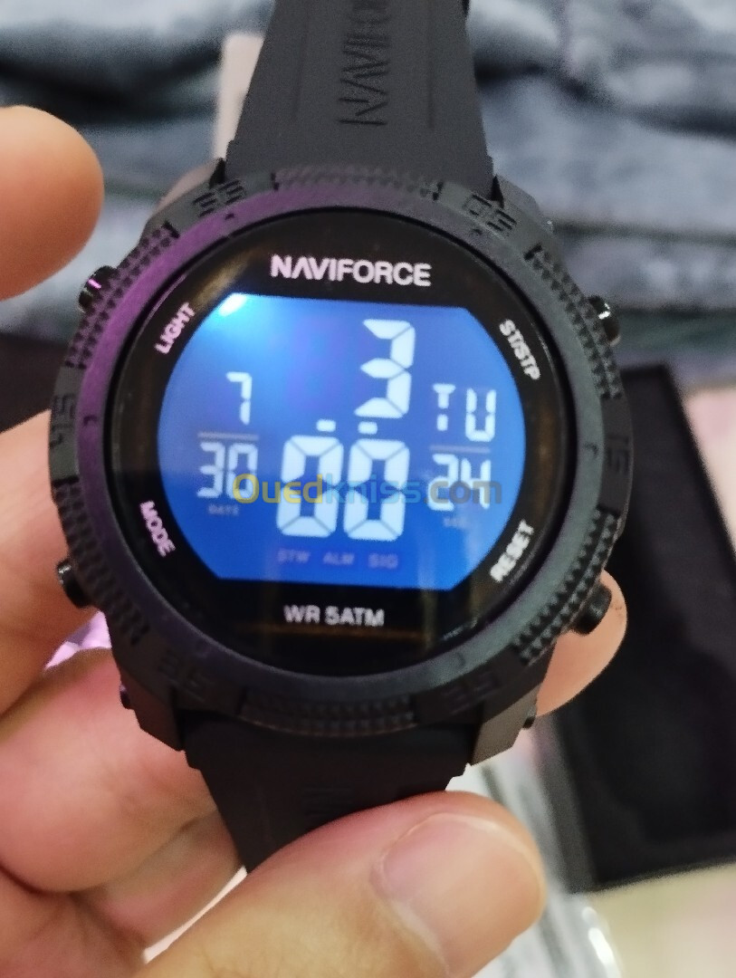 Naviforce LCD original 