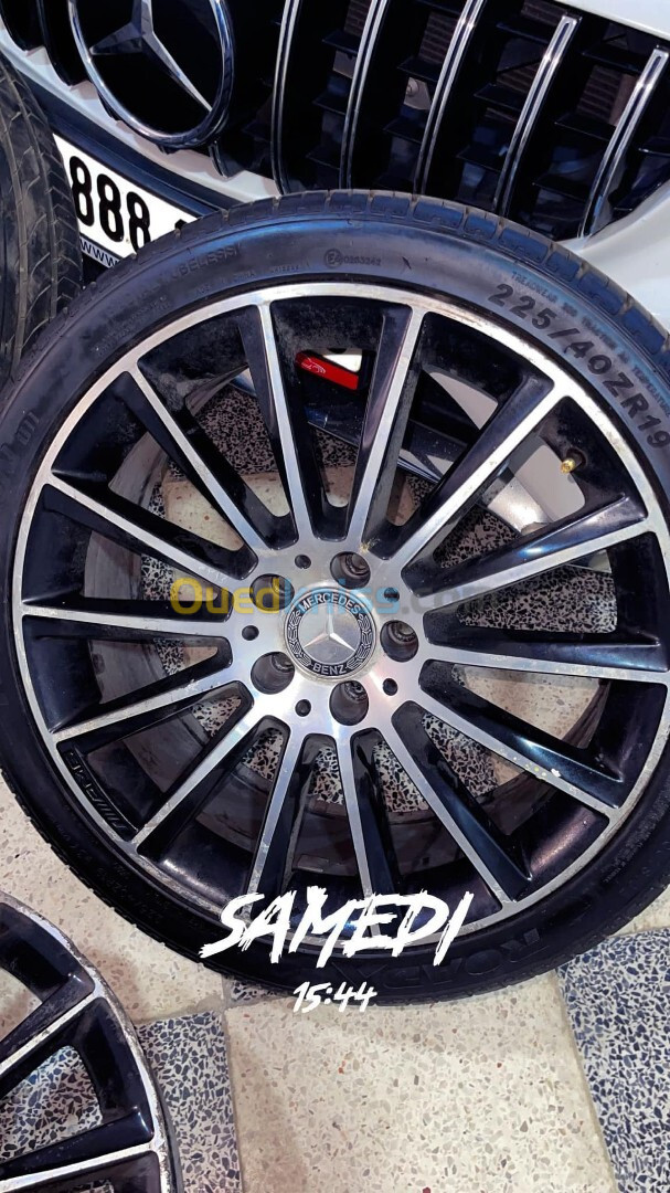 Roues de voiture/ Jantes mercedes C220