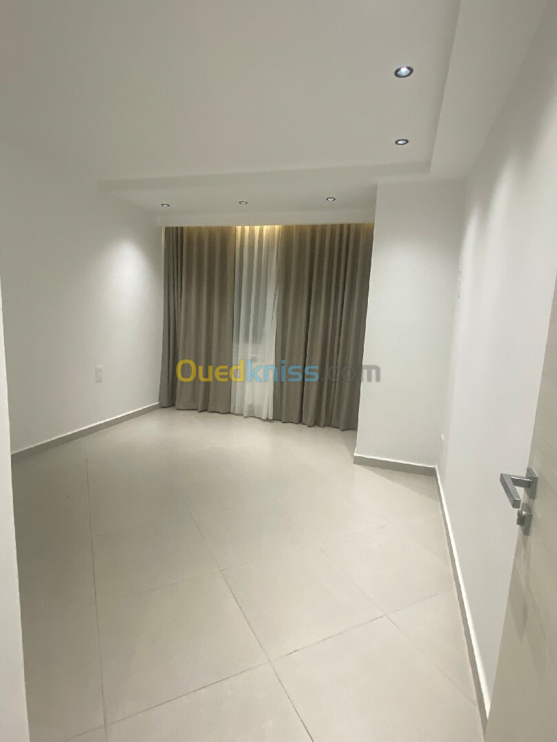 Vente Appartement F1 Alger Bordj el kiffan