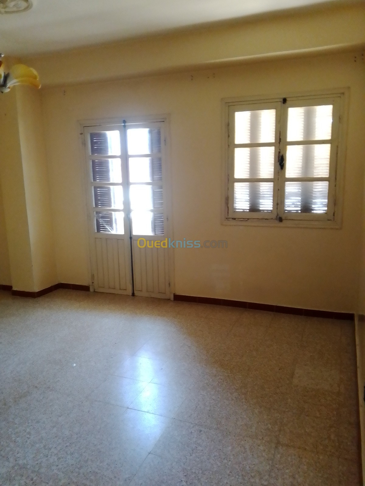 Echange Appartement F3 Annaba Annaba