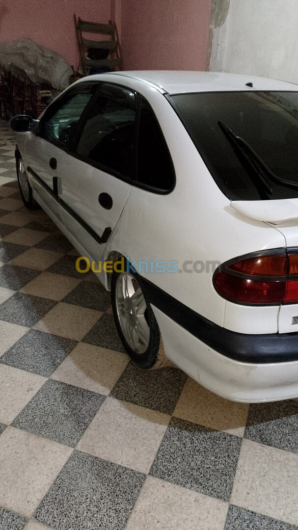 Renault Laguna 1 1998 Laguna 1