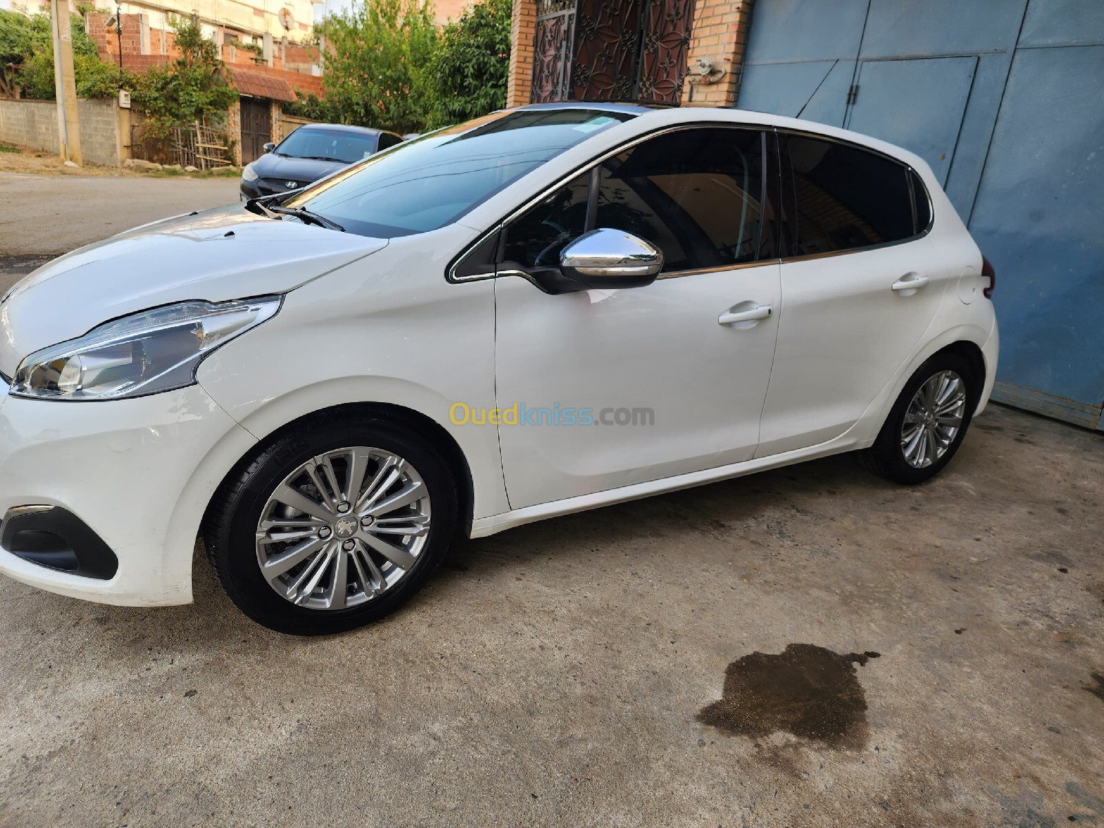 Peugeot 208 2016 Active Facelift