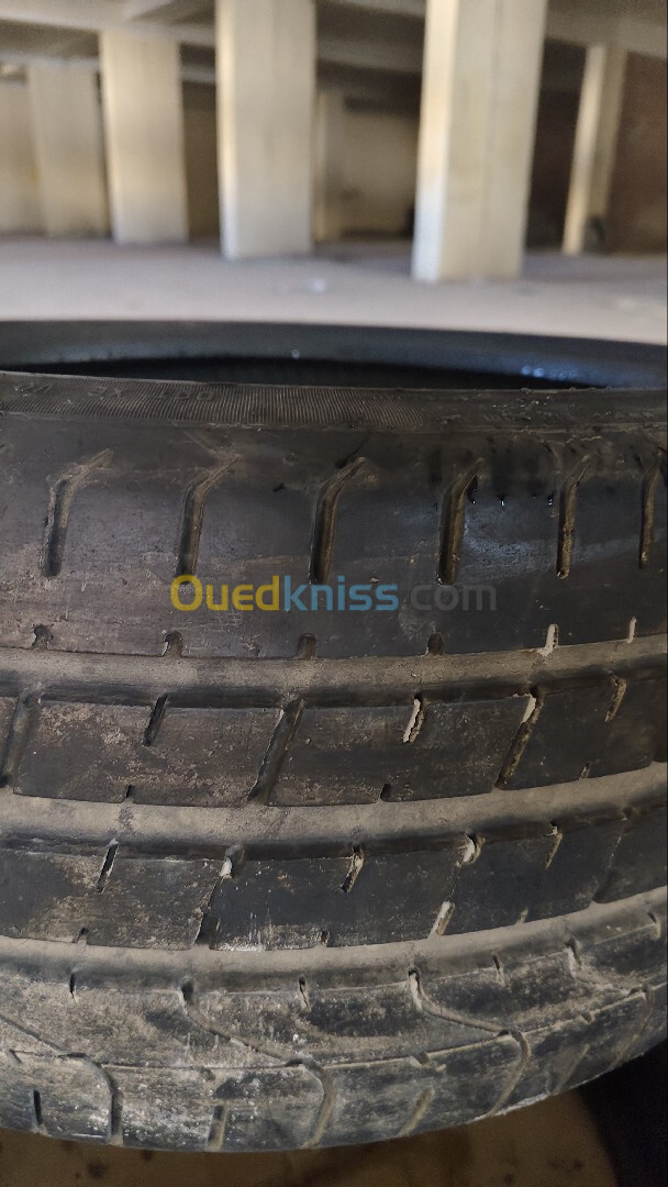       Pneu Pirelli p zero 235/35 R19   Y91